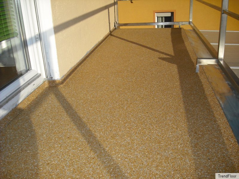 Kiesboden für 1,6-2,5 m² je nach Schichtstärke für Innen u. Außen