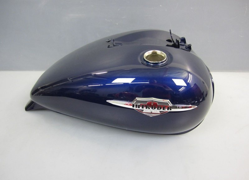 Suzuki VZ 800 Intruder Benzintank Tank Fuel Petrol Kraftstofftank LB eBay
