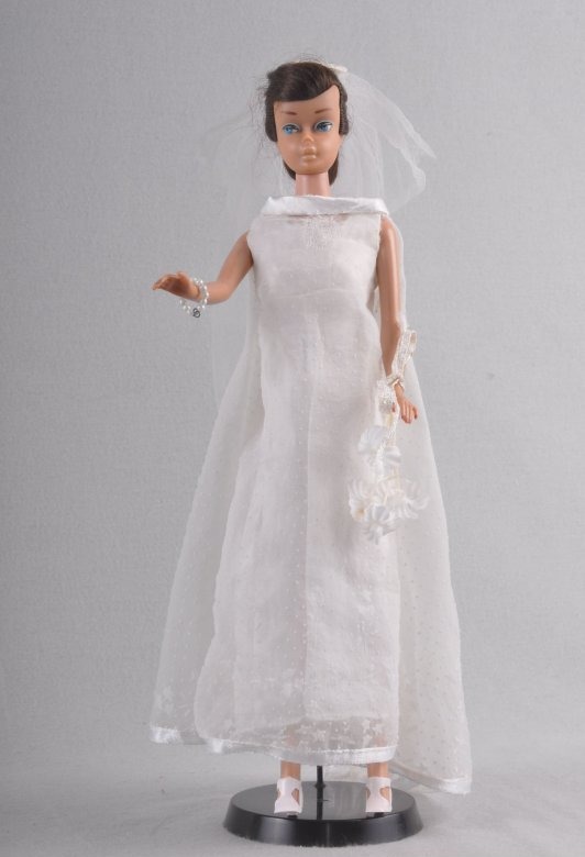 Swirl Ponytail Barbie, brünett, Outfit #1849 Wedding Wonder