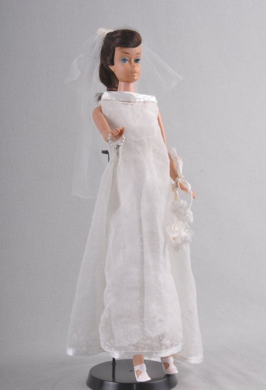 Swirl Ponytail Barbie, brünett, Outfit #1849 Wedding Wonder