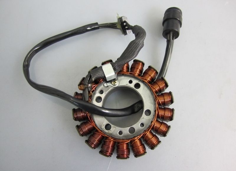 Kawasaki ZX6R ZX6RR ZX636B Lichtmaschine Lima Stator 2004