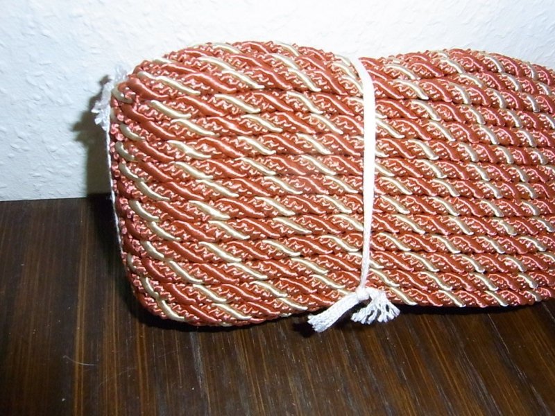 3cm 25m auf einer Pappe OPEW 0,60€//m creme rot braun Borte Höhe ca
