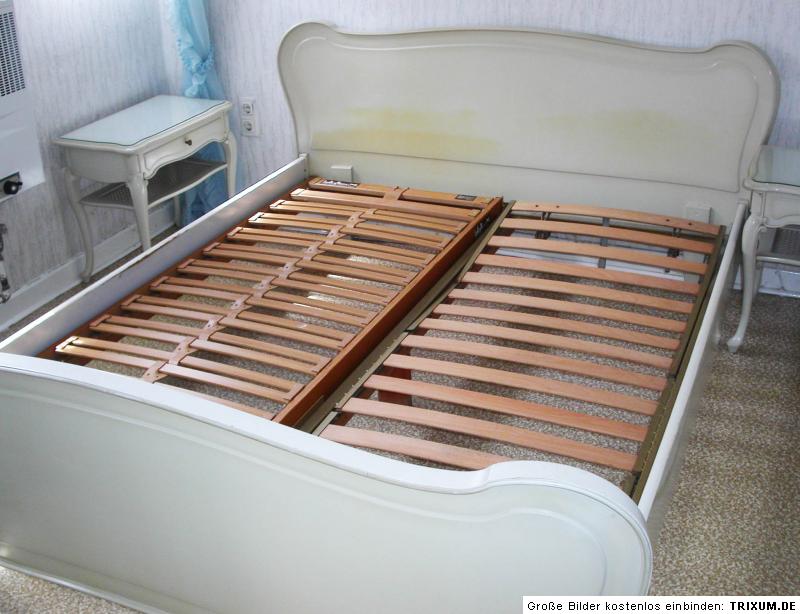 Ehebett Bett Doppelbett Chippendale mit Nachtkommoden 160 x 200
