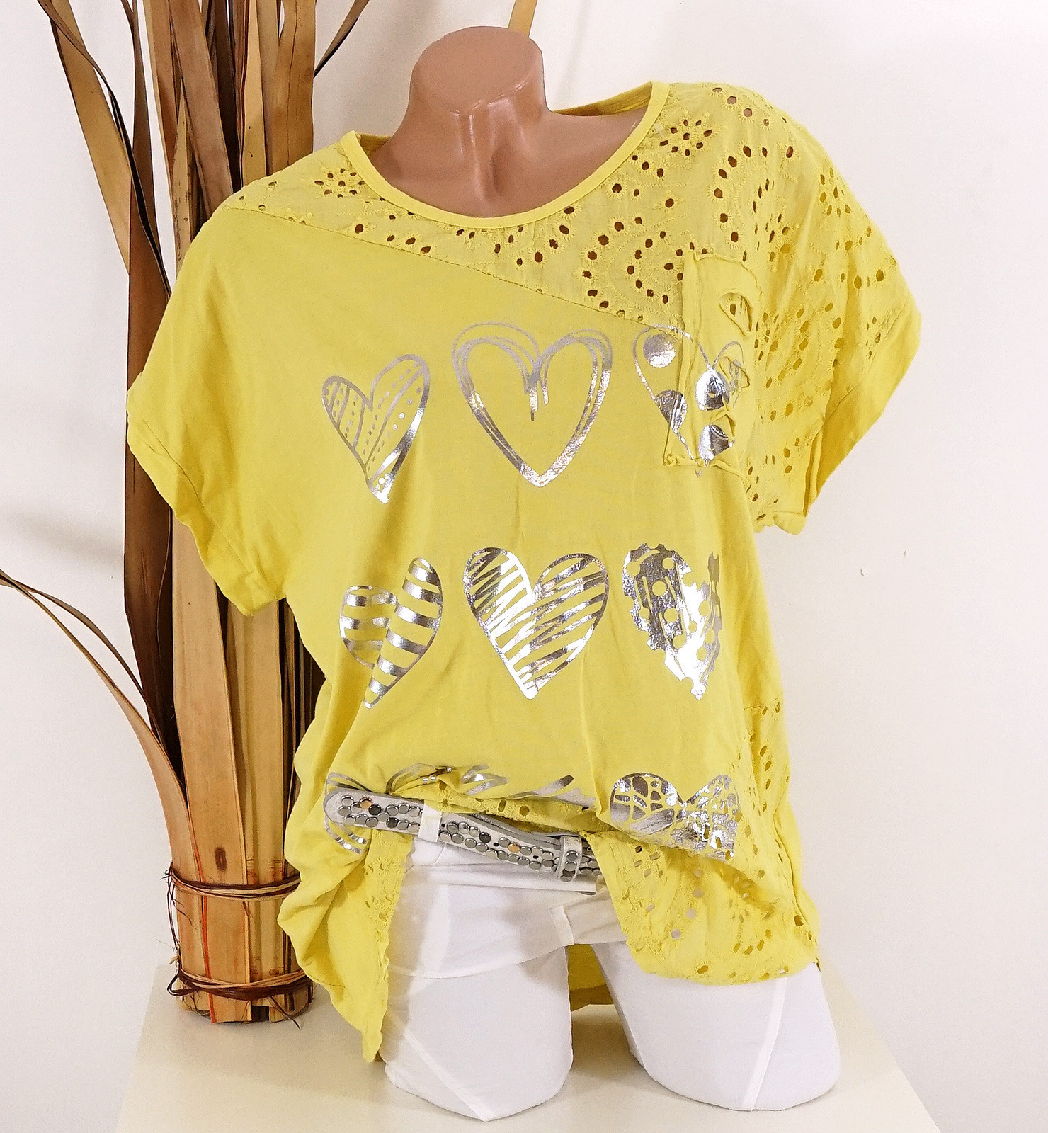 Made in Italy gelb Shirt mit Lockstickerei Spitze vintage Herz